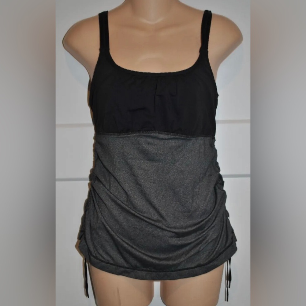 LULULEMON Cinched Drawcord Sides Ruffle Accent Hot N Sweaty Tank 6